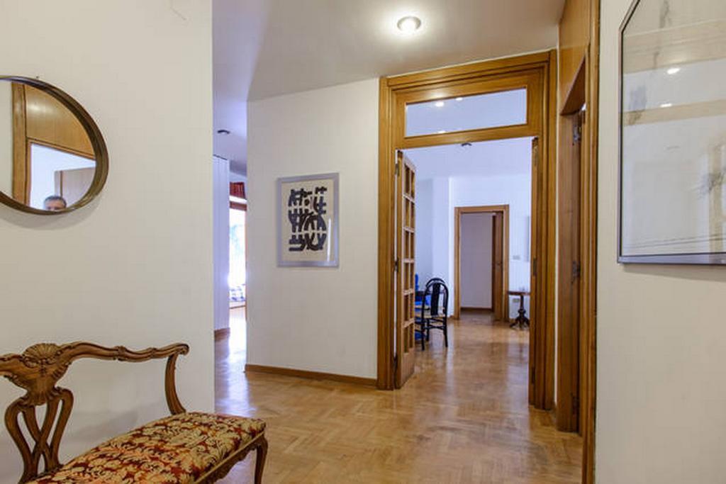 Casa Michelangelo Apartment Наполи Екстериор снимка